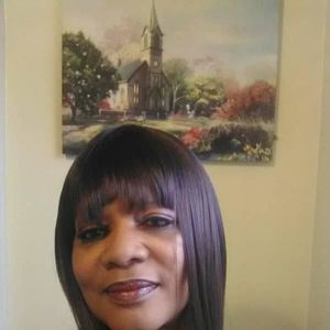 Meet your Posher, Lynda